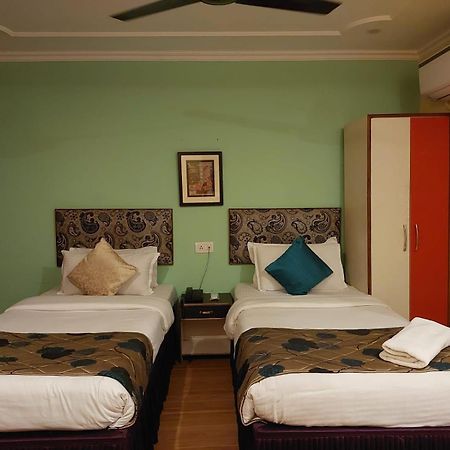 Tara Guest House Benares Buitenkant foto
