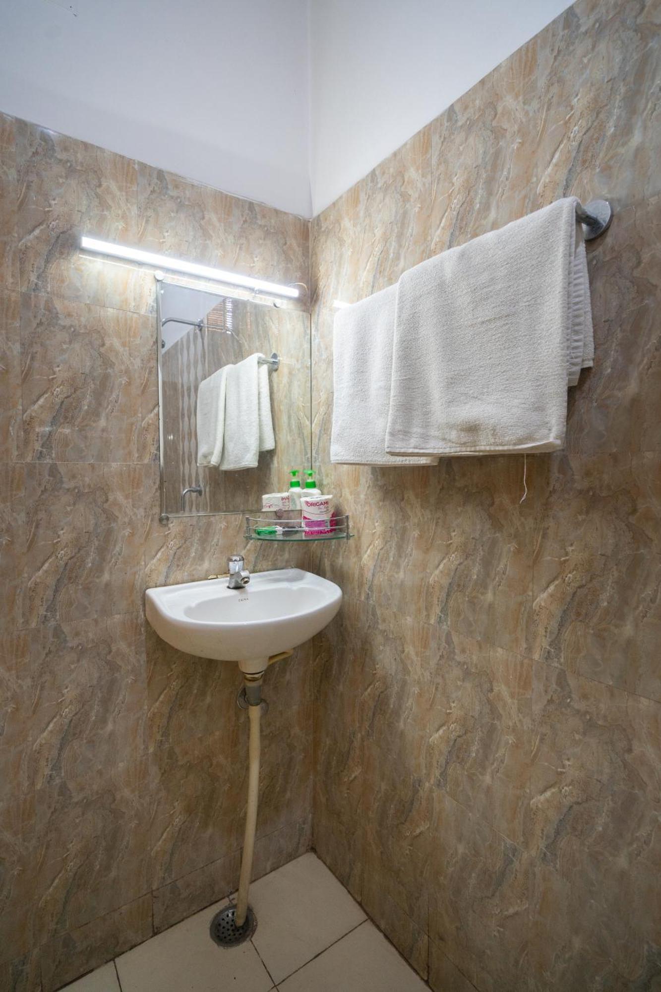 Tara Guest House Benares Buitenkant foto