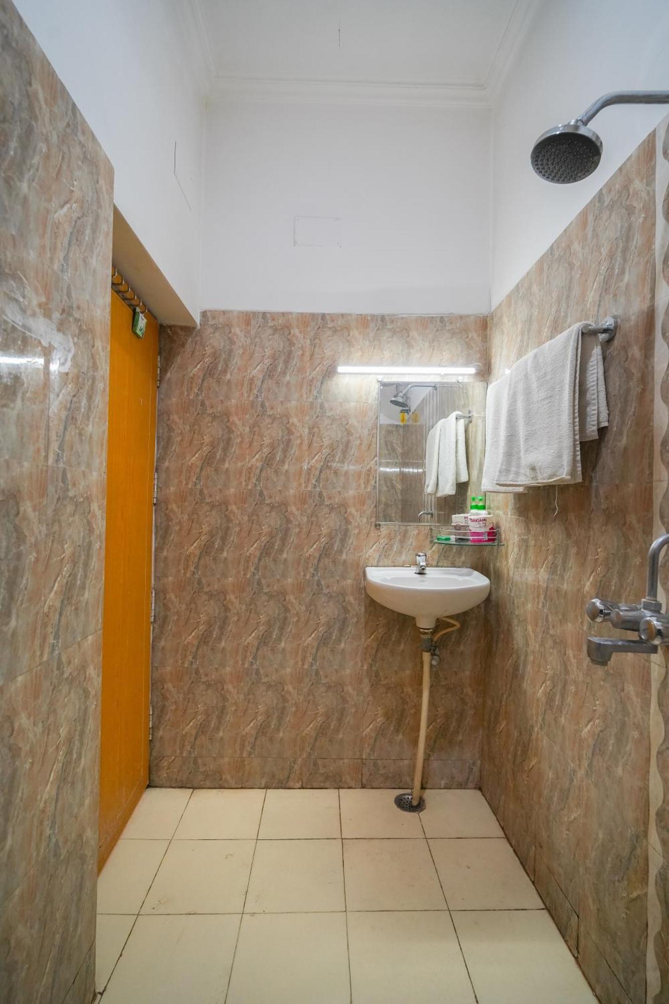 Tara Guest House Benares Buitenkant foto